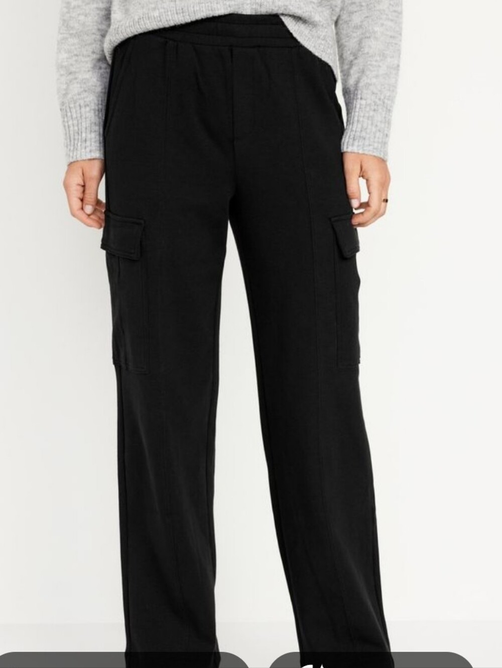 High-Waisted Dynamic Fleece Cargo Pants